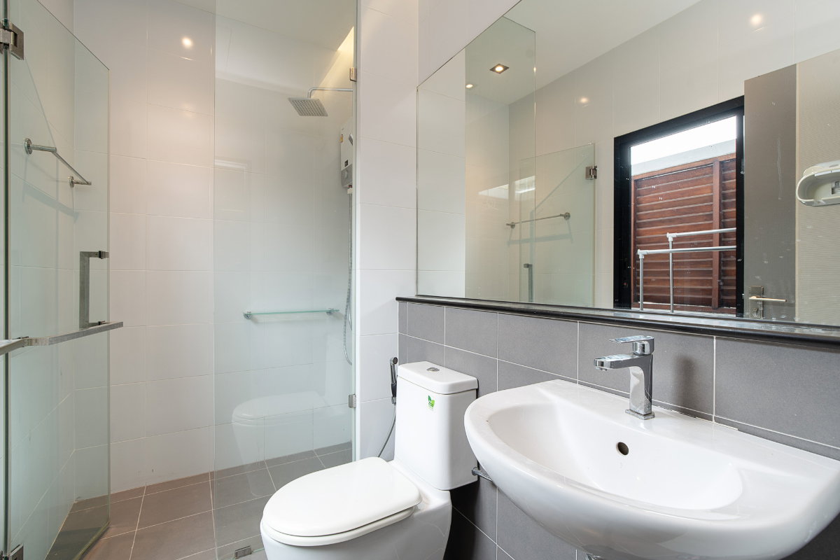 รูป 🌿 **VR0249 ปล่อยเช่า Townhome บ้านแฝด 3 ชั้น ย่านลาดพร้าว – โชคชัยสี่** 🏡✨ - รูปที่ 17/17