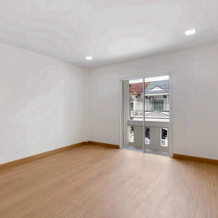 รูป บ้านสวย  สุดคุ้ม   รีโนเวทใหม่ทั้งหลัง  #หมู่บ้านพุทธชาด บางบัวทอง  ใกล้ MRT บางรักใหญ่ - รูปที่ 10/13