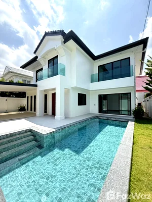 Houses for sale Chao Fah Tawan Tok Road Phuket : Luxury 2-Storey Villa with Private Swimming Pool – L&H 5962958