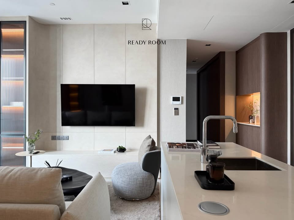 picture Q1 Sukhumvit 2Bedroom For Rent - 8/29