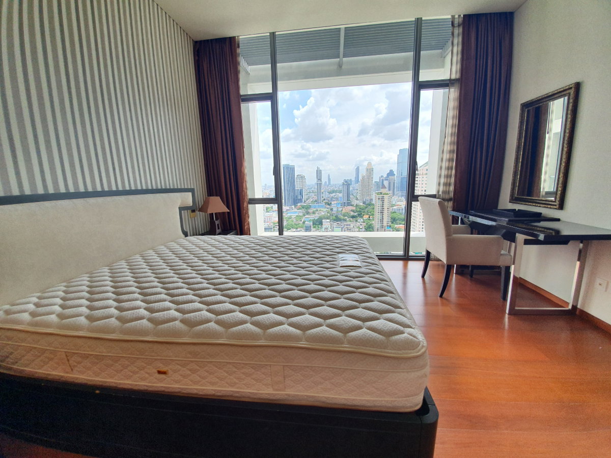 รูป The Sukhothai Residence 3Bedroom For Rent - รูปที่ 16/22