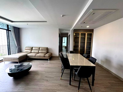 Condos for rent : Condo for Rent: 3 Bedrooms, 4 Bathrooms, 120 sq.m. at Supalai Premier Samsen–Ratchawat, in a prime location near Vajira Hospital, ready to move in.