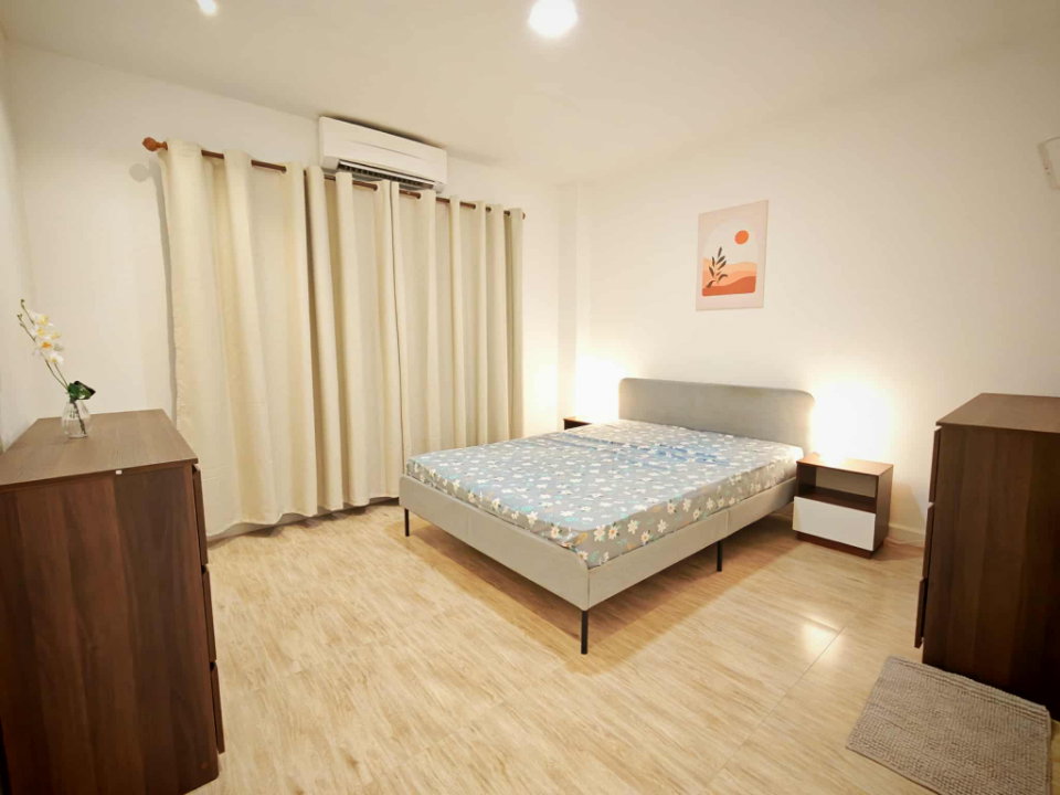 รูป ให้เช่า ทาวเฮาส์โครงการ The URBAN sathorn เลี้ยงสัตว์ได้ พร้อมเข้าอยู่ทันที ตกแต่งสวย เฟอร์นิเจอร์ครบครัน ใกล้BTS บางหว้า -RW007883 - รูปที่ 6/16