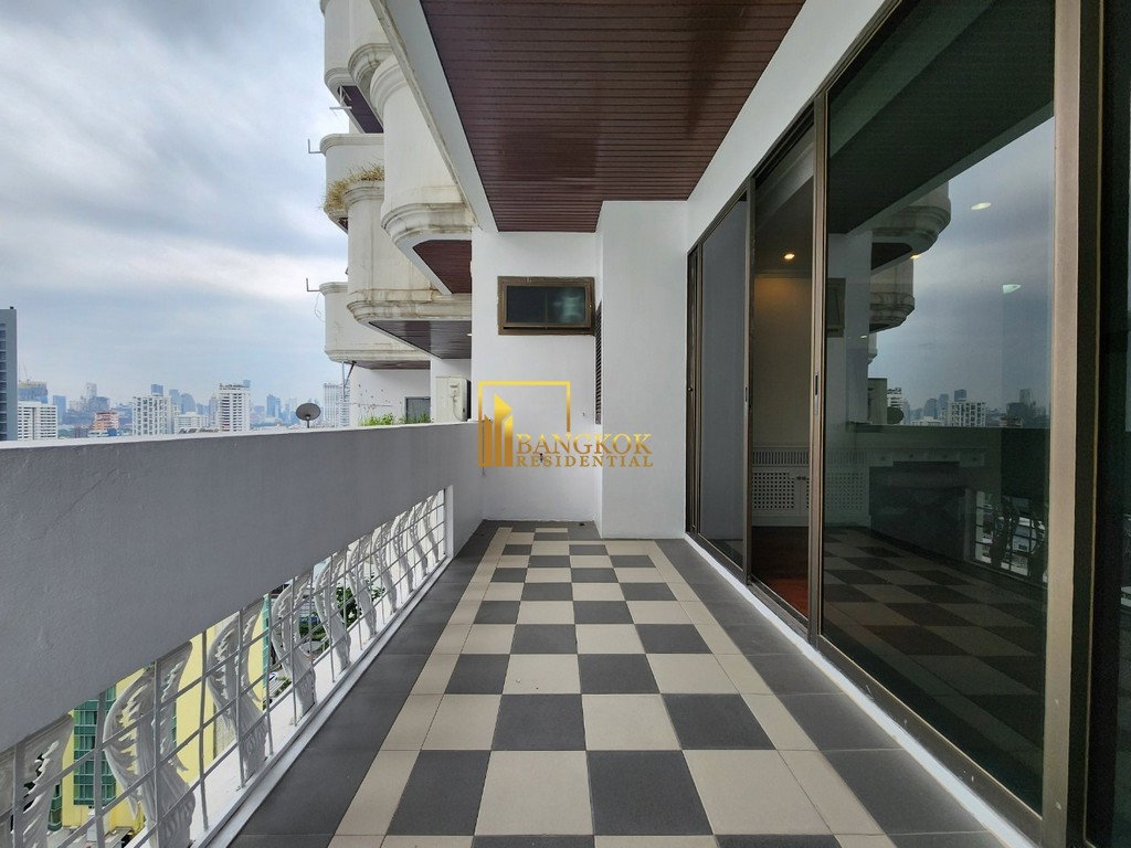รูป Renovated 3 Bedroom Luxury Apartment For Rent in Asoke - BR20929AP - รูปที่ 35/48