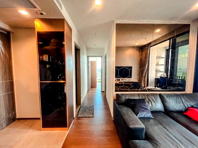 Condos for sale : Loss Sale High-Floor Condo with Victory Monument View, Fully Furnished & Ready to Move In – Ideo Q Victory near BTS Victory Monument