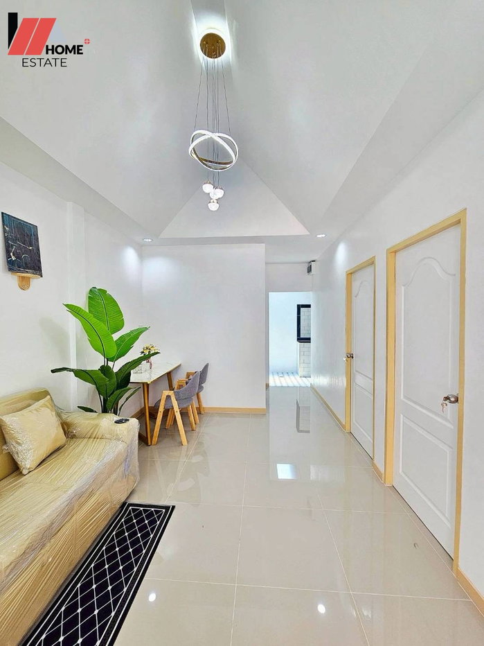 รูป หมู่บ้าน บัวทอง 4 (ซอย 4/5) ทำเลดี บ้านสวย ฟังก์ชันคุ้ม - รูปที่ 4/17