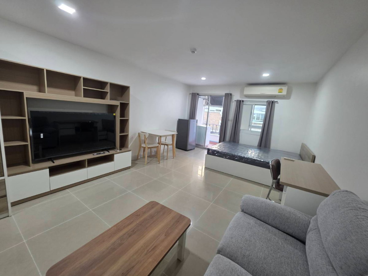 รูป ให้เช่าคอนโด รีเจนท์ โฮม 3 พหลโยธิน 57 ห้องทำใหม่ Tel.0999983897 - รูปที่ 1/18