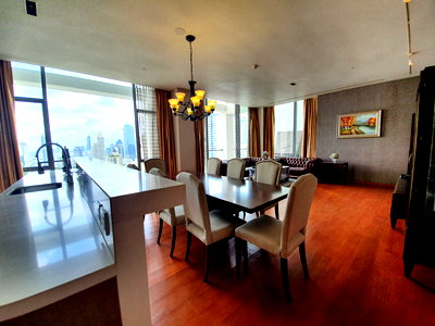 Condos for rent Assumption Convent Silom School : The Sukhothai Residence 3Bedroom For Rent