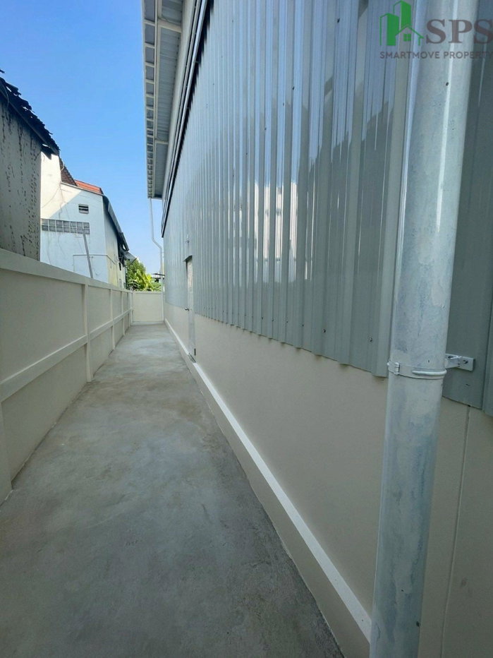 รูป โกดังให้เช่า สุขุมวิท 77 อ่อนนุช (SPSEVE1824) - รูปที่ 5/7