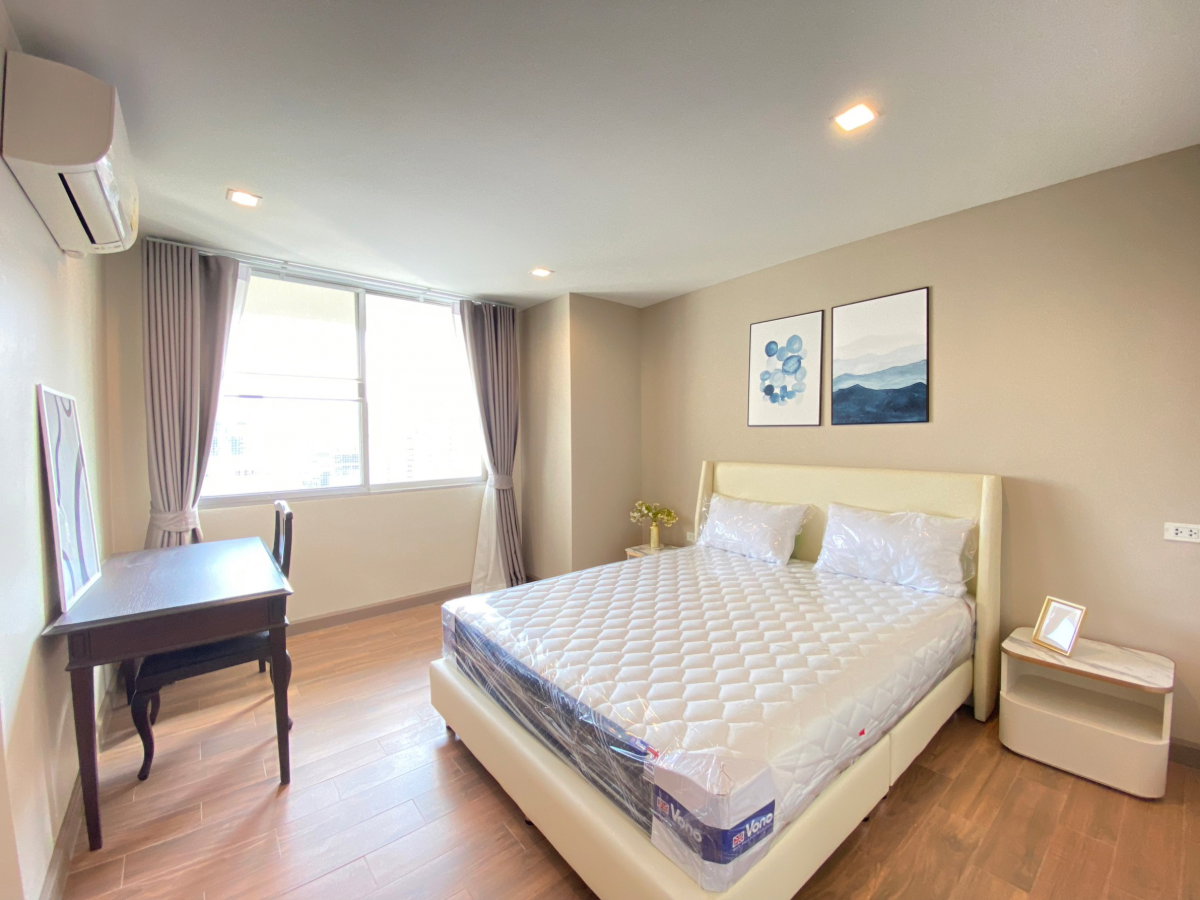 รูป For rent D.S. Tower Tower 1 ขนาด 257.56 sq.m. 3 bedroom ตกแต่งครบพร้อมเครื่องใช้ไฟฟ้า @100,000 Baht - รูปที่ 4/20
