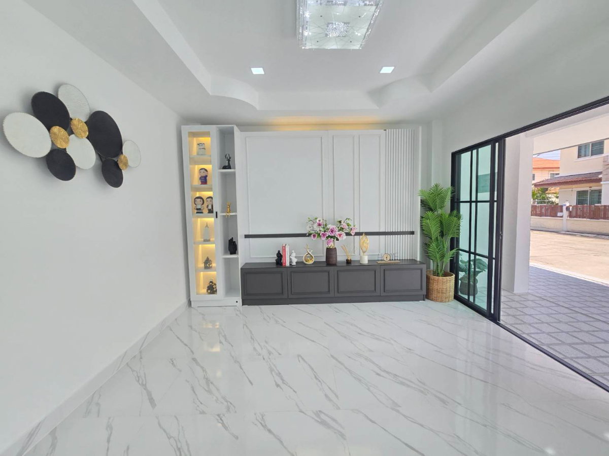 รูป บ้านเดี่ยวหลังมุมใน ตกแต่งรีโนเวทใหม่ หมู่บ้านเอกกวิน ถนนเลียบคลองสอง4 ทำเลดี ฟังก์ชั่นบ้านดีมาก - รูปที่ 19/43