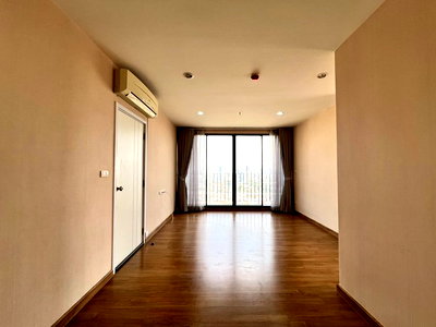 คอนโด กรุงเทพมหานคร : 💥💥ขายด่วน!! Condo The Tree Interchange 2Bed 58 ตรม.ตึก B ชั้น 36 เฟอร์บางส่วน เพียง 4.9 ล้านบาท!! สอบถาม LINE ID: @atfirm💥💥