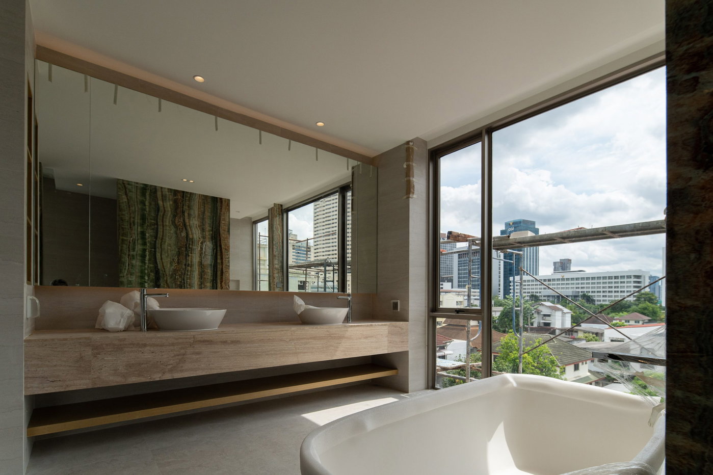 รูป House in Ratchada 6 bedrooms, for sale - รูปที่ 22/28