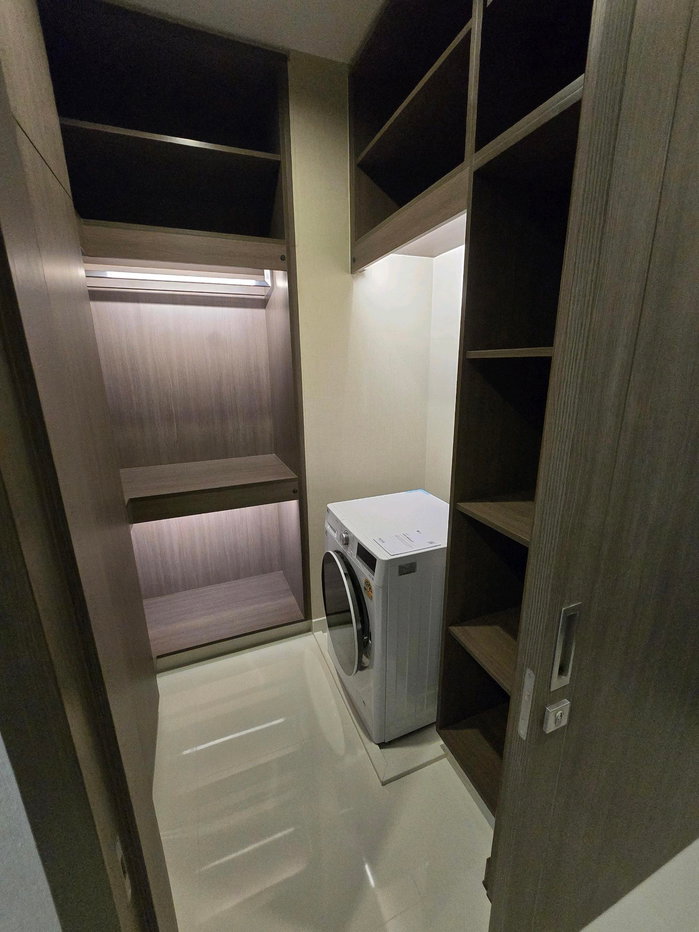 picture 🔥Rare Item! Spacious Home-Like 2 Bedroom Plus in Prime Sukhumvit Ready to Move In - 4/20