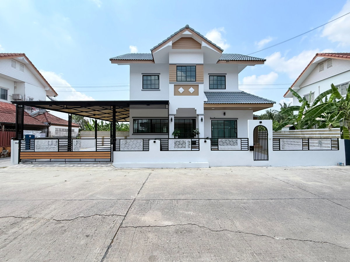 รูป บ้านเดี่ยวหลังใหญ่ แต่งใหม่ทั้งหลัง หมู่บ้าน ประภาวรรณโฮม ถนนบึงขวางซอย6 มีนบุรี ใกล้รถไฟฟ้า มีเฟอร์ฯพร้อมอยู่ - รูปที่ 1/39