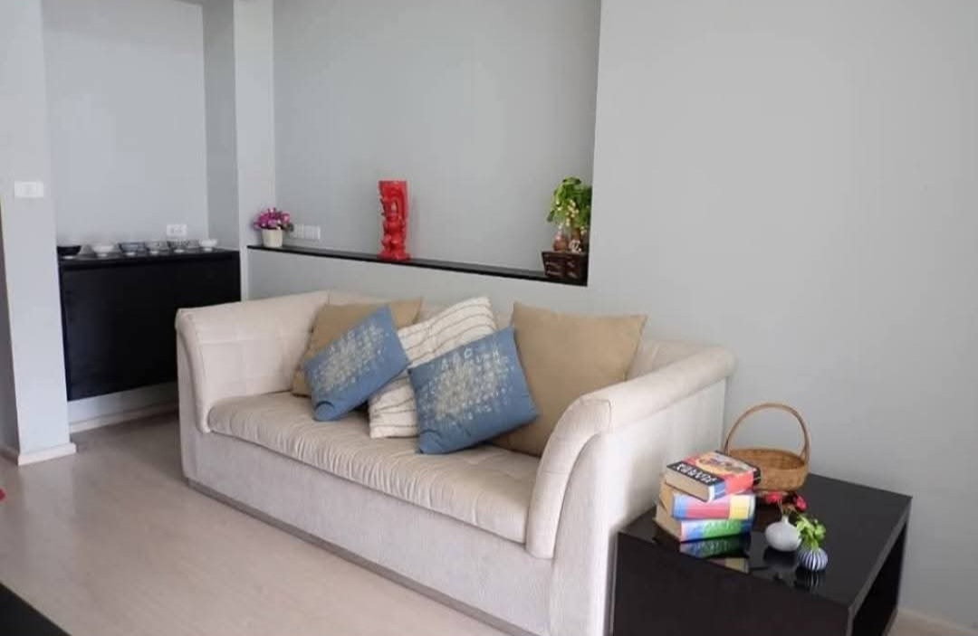 picture Rhythm Sukhumvit 44/1 | 0m to BTS Phra Khanong | Spacious 45 sq.m. | 25,000 THB - 15/19