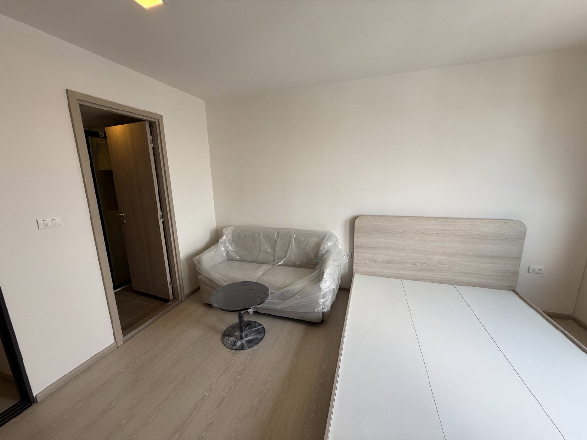 รูป 🔥 ห้องสุดท้าย 1.75 ลบ.* ✈️ dcondo Air ลาดกระบัง | ถ่ายจากห้องจริง พร้อมอยู่ทันที 📞 เซลแสนสิริ ปุ้ย 099-449-2665 - รูปที่ 7/15