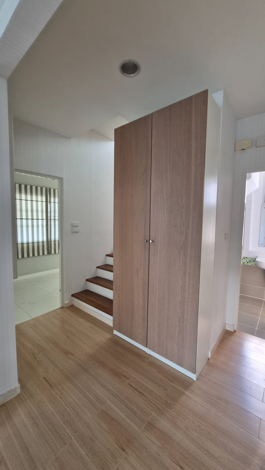 รูป บ้านให้เช่า สีวลี บางนา ติดถ.บางนา ตราด กม. 14 ใกล้สนามบิน, Mega Bangna - รูปที่ 12/22