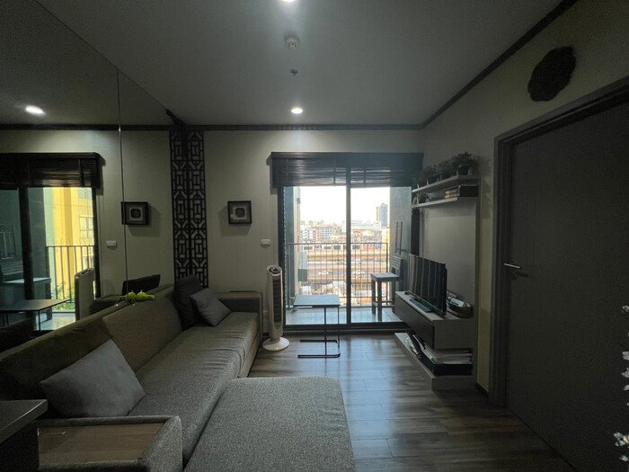 รูป 💥💥ปล่อยเช่า คอนโด TEAL สาทร-ตากสิน 1Bed 31.92 ตรม. ชั้น 9 แต่งครบ พร้อมอยู่ สนใจสอบถาม Line ID: @atfirm💥💥 - รูปที่ 1/19