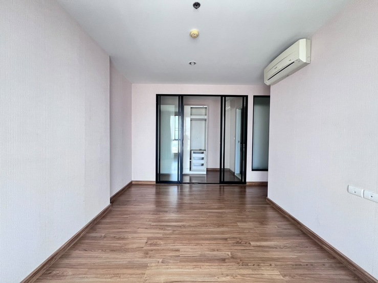 รูป 💖💖ขายห้องเปล่า The Tree Interchange (2 Bed 63 ตร.ม/4.9 ล้าน) ติดห้างเกตเวย์บางซื่อ ใกล้รถไฟฟ้า MRT/ สอบถามได้นะคะ Line ID = atfirm2010 💖💖 - รูปที่ 19/26