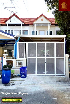 ขายทาวน์โฮม : ขายทาวน์เฮ้าส์รีโนเวทใหม่ หมู่บ้านทรัพย์ดินทอง เทพารักษ์ บ้านสวย พร้อมอยู่