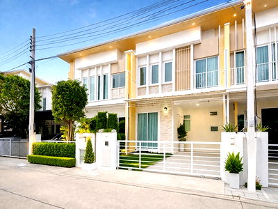 เช่าทาวน์โฮม วิทยาลัยสารพัดช่างนครหลวง : 4แอร์ ปิ่นเกล้า-จรัญสนิทวงศ์ ทาวน์โฮม2 ชั้น 3นอน MRT บางบำหรุ ตลาดครอบครัว บางกรวย 300ม. กฟผ. 2.14 กม. สะพานพระราม7 บ้าน