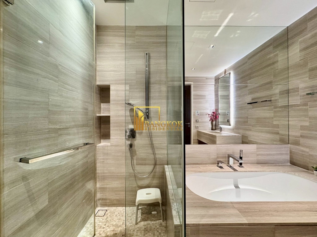 รูป The Diplomat 39 | Beautiful 1 Bed Condo in Phrom Phong - BR60126CD - รูปที่ 15/30