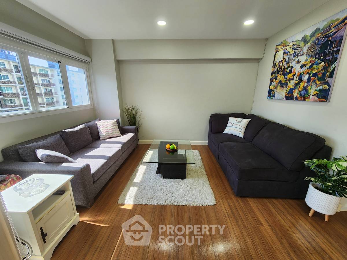 picture 3-BR Condo at Thonglor Tower Condominium near BTS Thong Lor (ID 1305923) - 3/25