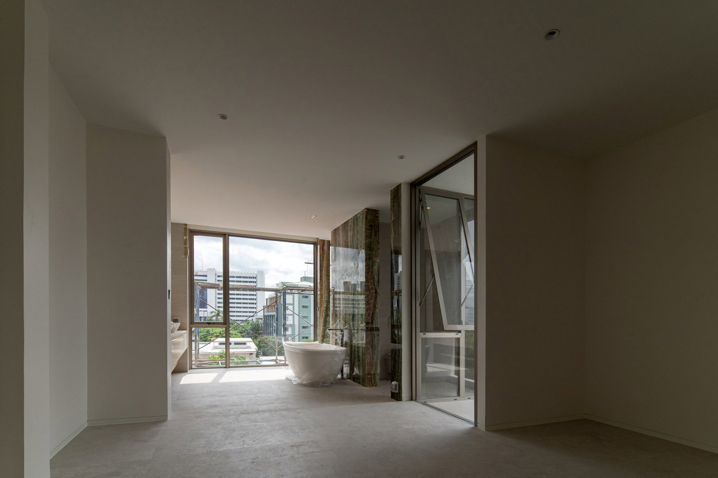 รูป House in Ratchada 6 bedrooms, for sale - รูปที่ 20/28
