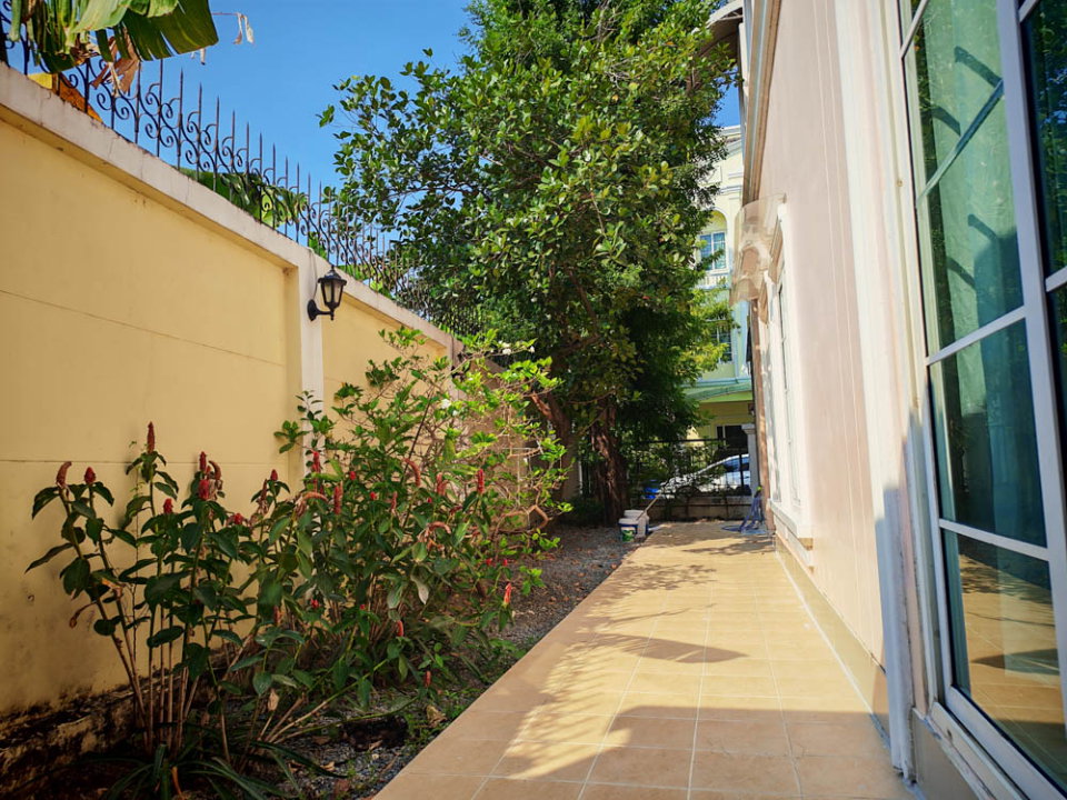 รูป ให้เช่า ทาวเฮาส์โครงการ The URBAN sathorn เลี้ยงสัตว์ได้ พร้อมเข้าอยู่ทันที ตกแต่งสวย เฟอร์นิเจอร์ครบครัน ใกล้BTS บางหว้า -RW007883 - รูปที่ 14/16