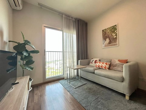 Condo for Rent at Noble Revolve Ratchada 2 (B6904031)