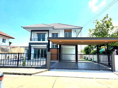 บ้านเดี่ยว กรุงเทพมหานคร : บ้านเดี่ยวหลังใหญ่ กว้างมาก รีโนเวทใหม่ หมู่บ้าน The Extenso 2 (ดิ เอ็กซ์เทนโซ) ประชาสำราญ-หนองจอก แต่งเฟอร์นิเจอร์สวย พร้อมอยู่