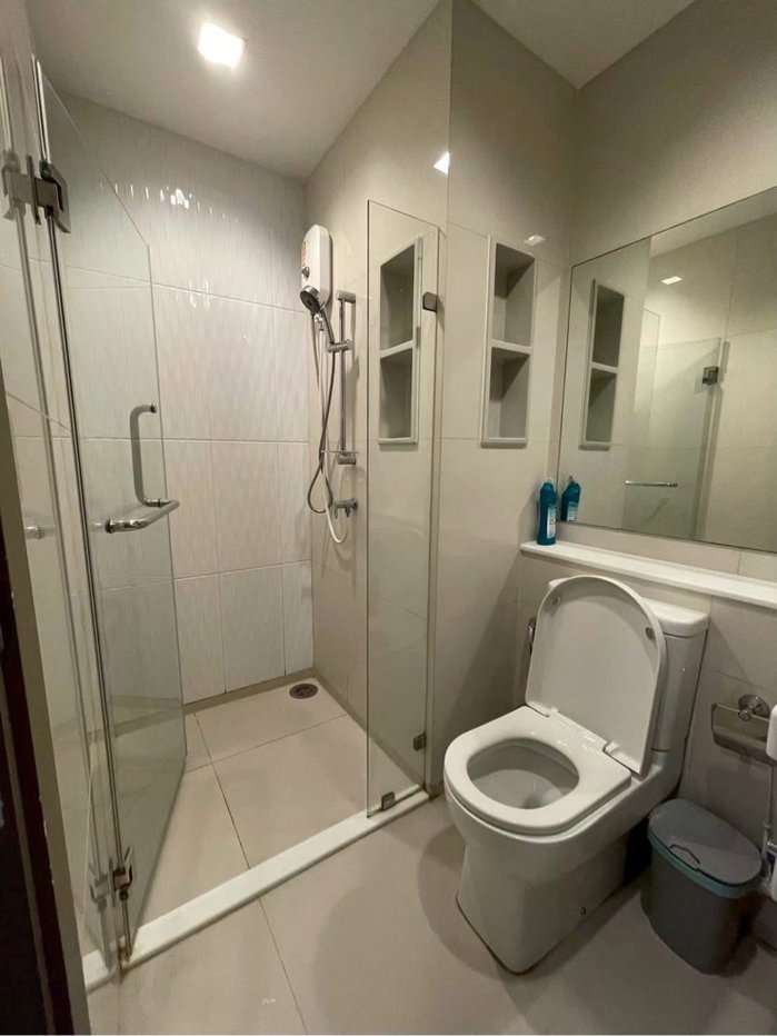 รูป ✅ ให้เช่า Life Asoke Rama 9    | 17,000บาท | Studio  27 ตร.ม.📲 📲 Line : 0842932624 / Junesone520 - รูปที่ 13/15