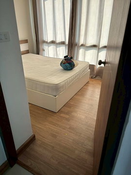 🏢 For rent Rizzo Bang Krang, 8th floor, beautiful room, fully furnished, 2 air conditioners, only 7,500 baht/month by Line ID @bzproperty