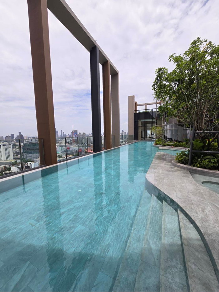picture 🚩For sales 🔥Nue district R9 1-2 Bed  - 8/10