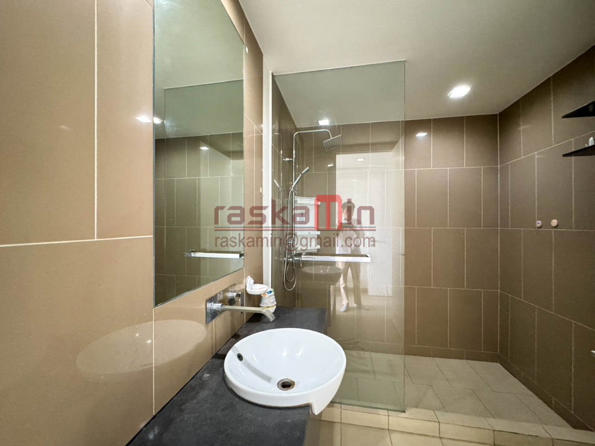 รูป ซายร์ วงศ์อมาตย์ คอนโดติดทะเล 2 ห้องนอน วิวทะเลสวย - รูปที่ 12/28