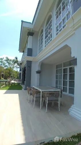 picture Spacious 4-Bedroom Home in a Private Gated Community 6177953 - 7/15