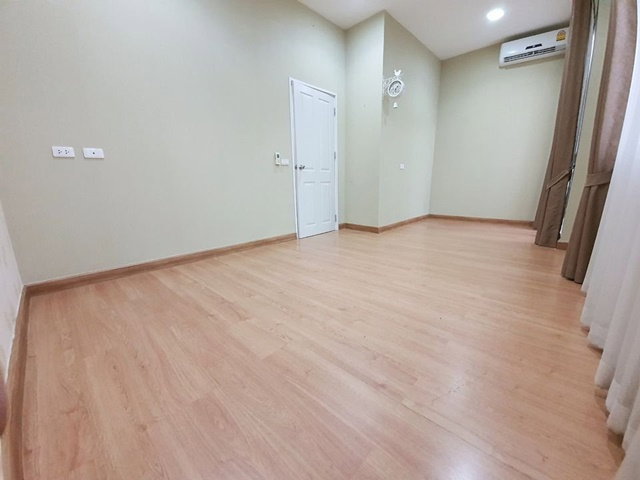 รูป 4แอร์ ปิ่นเกล้า-จรัญสนิทวงศ์ ทาวน์โฮม2 ชั้น 3นอน MRT บางบำหรุ ตลาดครอบครัว บางกรวย 300ม. กฟผ. 2.14 กม. สะพานพระราม7 บ้าน - รูปที่ 8/8