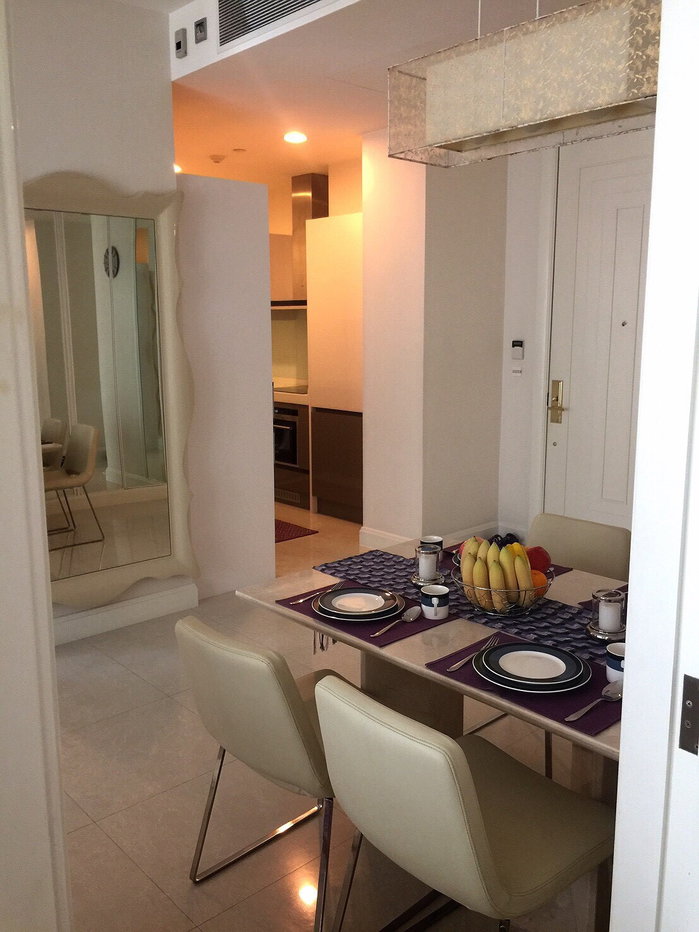picture Q Langsuan 2Bedroom For Rent . - 1/7