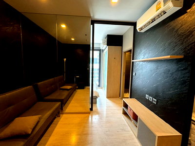 Condos for sale : Condo for sale M Thonglor Special Price ** NO CO-AGENT **