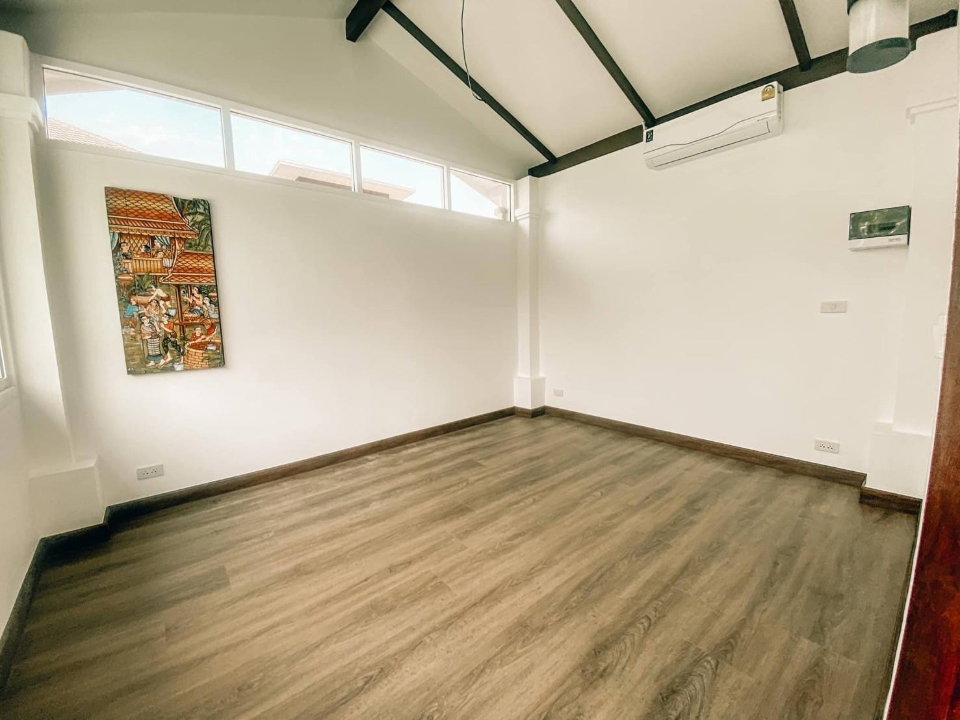 รูป ให้เช่า พูลวิลล่า โชควารีโฮม เดินทางสะดวกใกล้แหล่งช๊อปปิ้ง ใกล้รวมโชคมอลล์ เดินทางสะดวก-RW007866 - รูปที่ 10/28