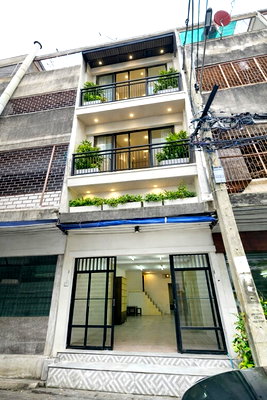 เช่าอาคารพาณิชย์ ถนนประดิพัทธ์ : BTSสะพานควาย 800ม.อาคารพาณิชย์ 3นอน 2น้ำ ใกล้คอนโด10,000 Units BigCสะพานควาย 800ม. ประดิพัทธ์