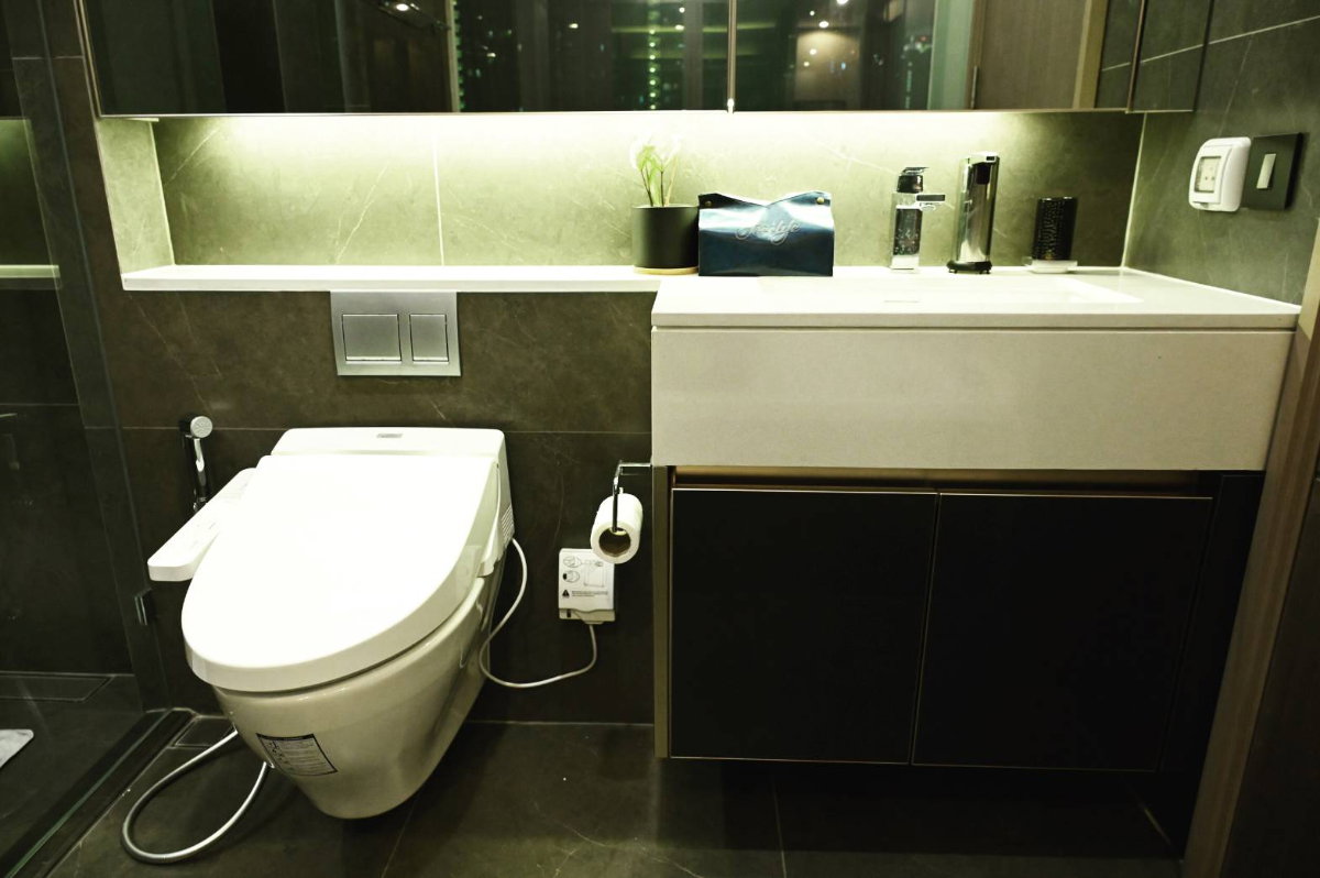 picture The Esse Singha Complex 1Bedroom For Rent - 12/18
