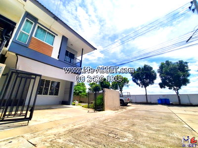 เช่าทาวน์โฮม ปทุมธานี : [ด่วน] ทาวน์โฮมหลังมุม 2 ชั้น พื้นที่ใหญ่ 40.2 ตร.วา อยู่สบาย เงียบสงบ ร่มรืนมากกกก โซนคลองพระอุดม ลาดหลุมแก้ว