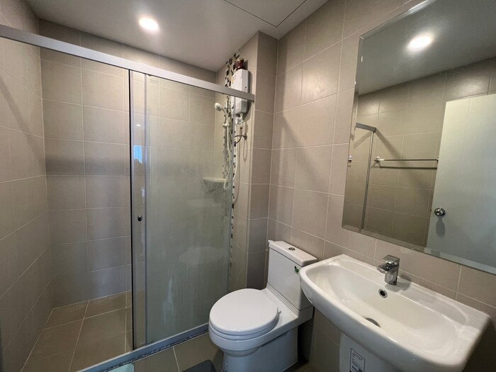 รูป พร้อมอยู่*ให้เช่า 15,000 ( 1 ห้องนอน ) * รหัส PS201309 * ( ศุภาลัย เวอเรนด้า ภาษีเจริญ ) !! ใกล้สถานีรถไฟฟ้าภาษีเจริญ * โบ๊ท 088-398-3835 - รูปที่ 13/18