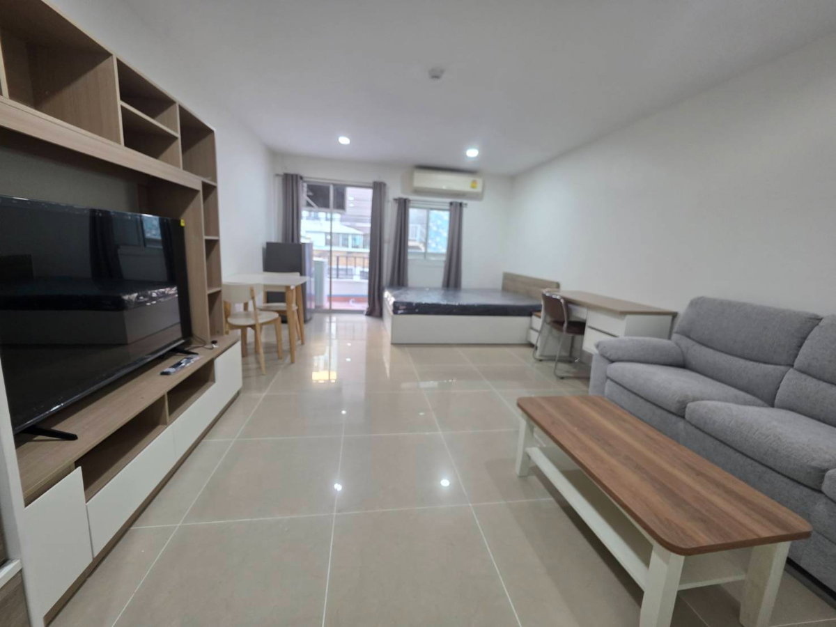 รูป ให้เช่าคอนโด รีเจนท์ โฮม 3 พหลโยธิน 57 ห้องทำใหม่ Tel.0999983897 - รูปที่ 2/18