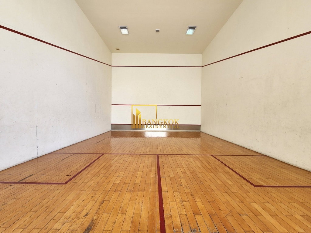 รูป Gorgeous 4 Bed Duplex Serviced Apartment in Phrom Phong - BR7102SA - รูปที่ 57/67