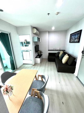 MRT Huai Khwang 500 m. Price  25,000 Baht Condo Life Ratchadapisek ( Rental )