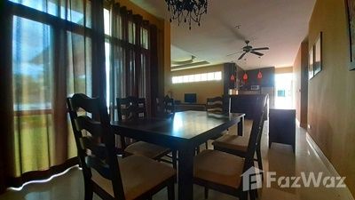 picture 2 Bedroom House for sale at Emerald Hill  1669926 - 30/79