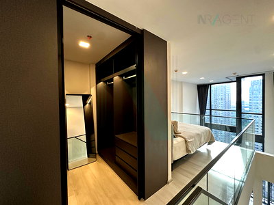 คอนโดให้เช่า : 🎊 ให้เช่าคอนโด เดอะไพรเวซี่ จตุจักร อาคาร 1 ชั้น 30 Duplex ขนาด 48 ตรม ใกล้ BTS ห้าแยกลาดพร้าว